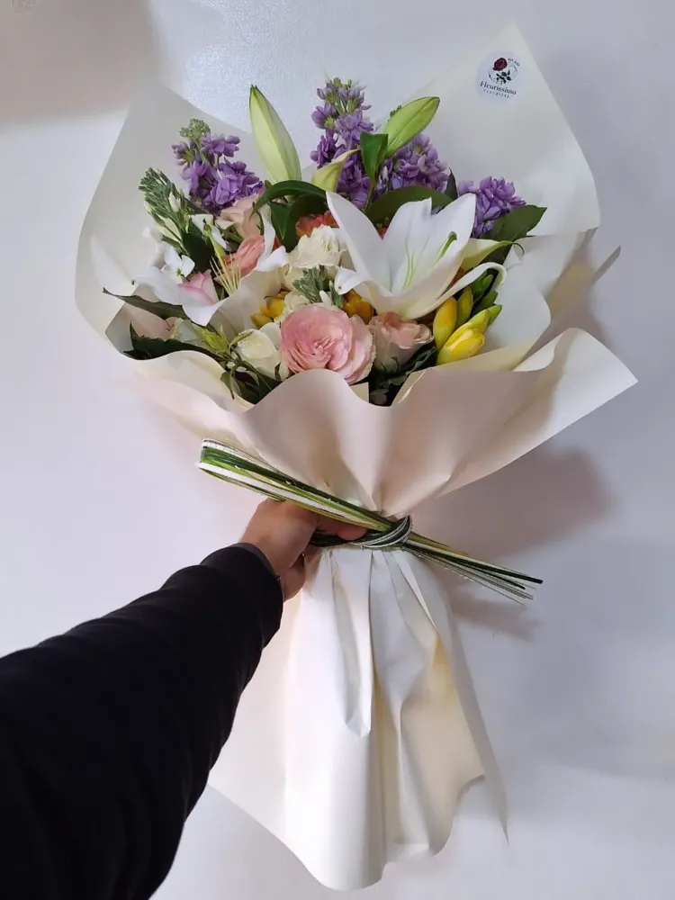 Bouquet Enchanté 2 view 2